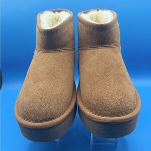 Steve Madden “Comfy” chestnut ankle boots